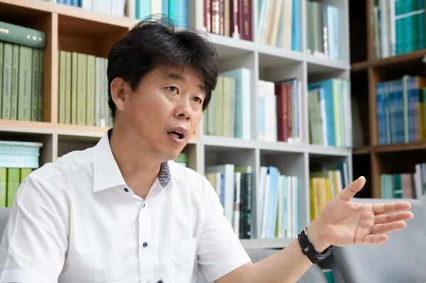 국립산림과학원 산림산업연구과 강진택 박사