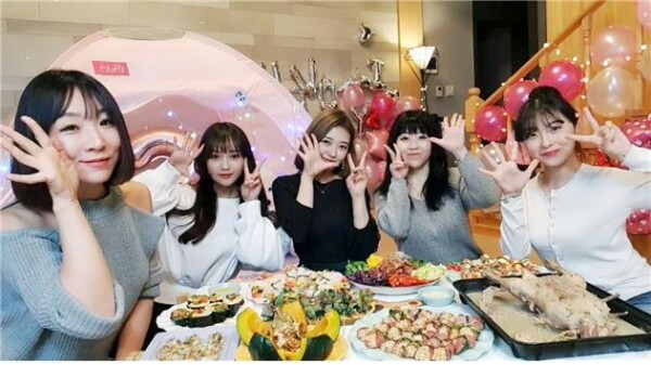 맨 왼쪽이 금상 수상자인 BJ♥수정