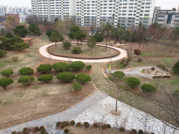 청사 도시숲