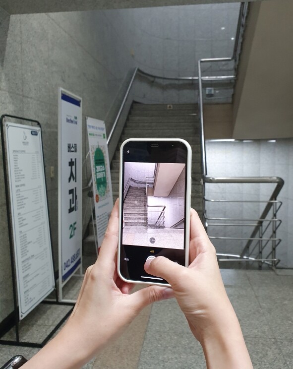 시시각각 프로젝트에 참여하는 모습