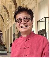 작가 김민식