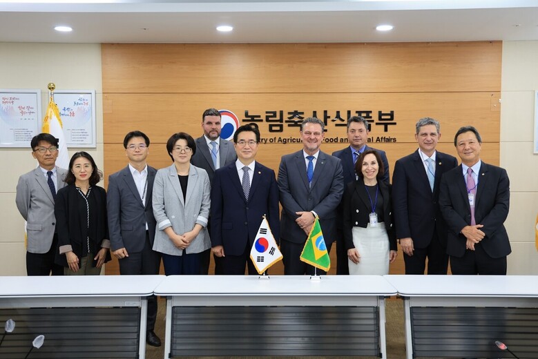 카를로스 엥히키 바케다 파바로 브라질 농축산부 장관 면담(정부세종청사)