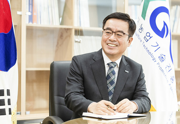 한국농업기술진흥원 안호근 초대 원장 (사진=농업기술진흥원 제공)