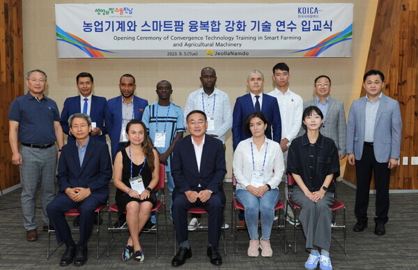 우즈베키스탄 등 5개국 공무원 대상 농업기술 전수(전남농기원 제공)
