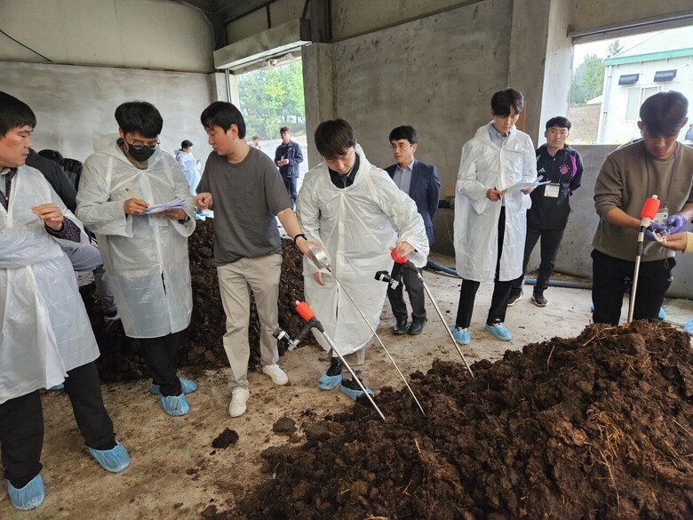 축산환경 컨설턴트 육성 집합·실습 교육 실시(농협 제공)