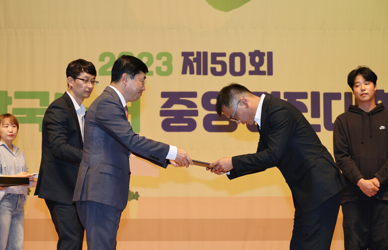 아이디어 경진대회 대상은 순천 정일민 청년농업인 수상 (농진청 제공)