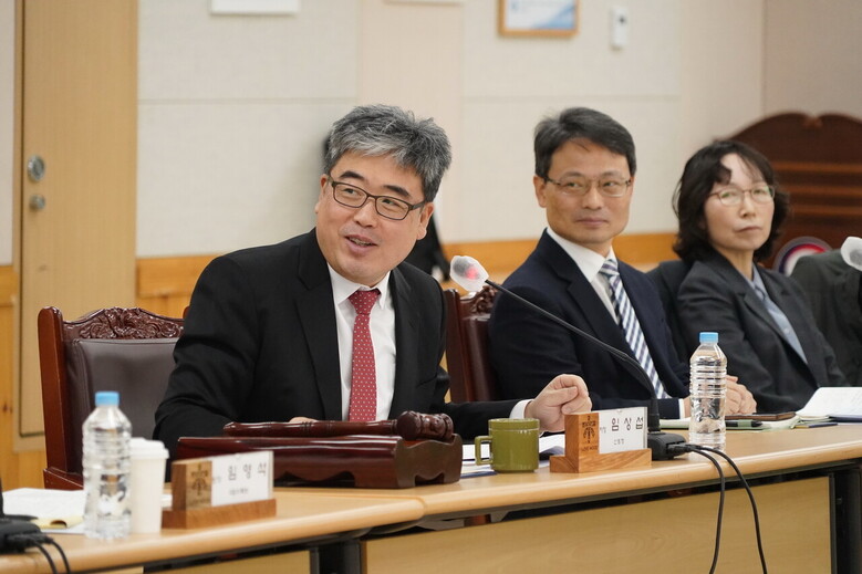 산림과학기술 발전을 위해 제9기 산림과학기술위원회를 구성하고 첫 회의를 개최(산림청 제공)