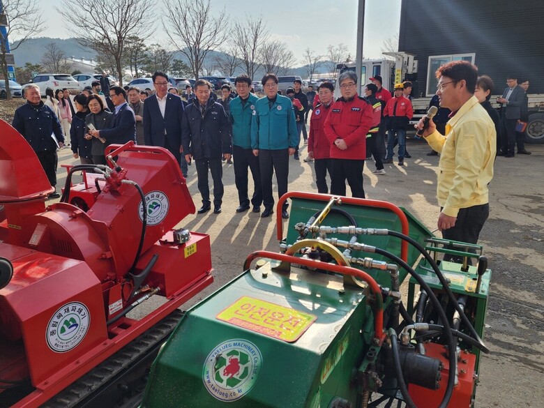 민‧관합동 영농부산물 파쇄 시연(산림청 제공)