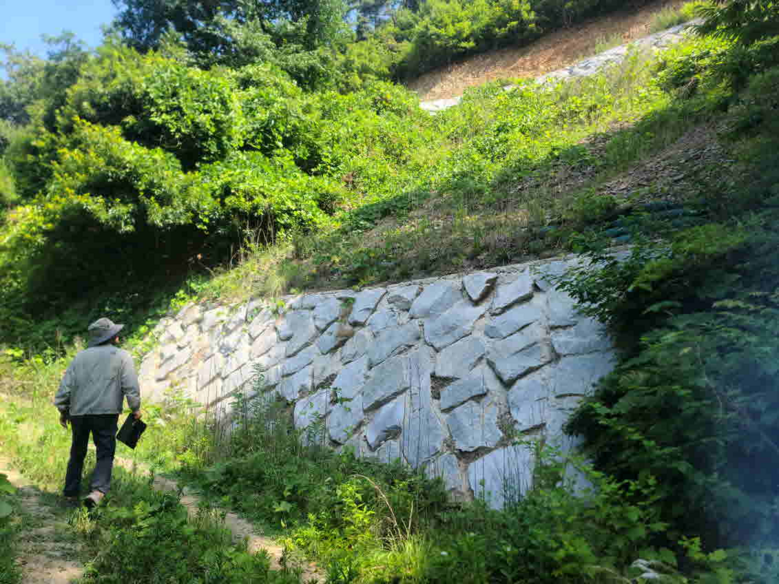 임도에 대해 안전 점검 및 보수작업(산림청 제공)