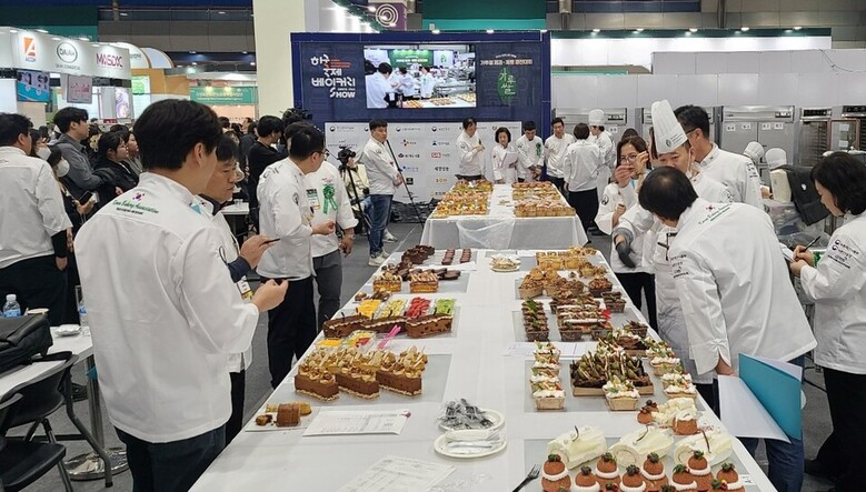 2023년 가루쌀 제과제빵 신메뉴 개발 품평회 현장