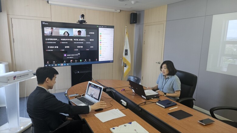 해썹인증원은 2024년 수출 통관단계 식품안전 지원사업 참여업체와 간담회 개최(해썹인증원 제공)