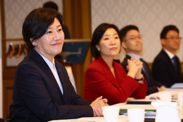 송미령 장관이 간담회에 참석하고 있다.