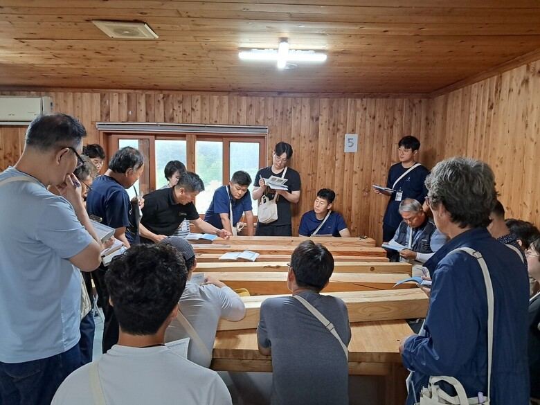 한국임업진흥원(원장 최무열)은 2024년도 제3차 목재등급평가사 교육 실시(한국임업진흥원 제공)