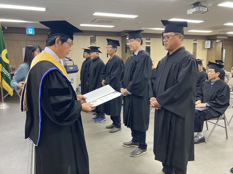수료식 사진(보은옥천영동축협 제공)