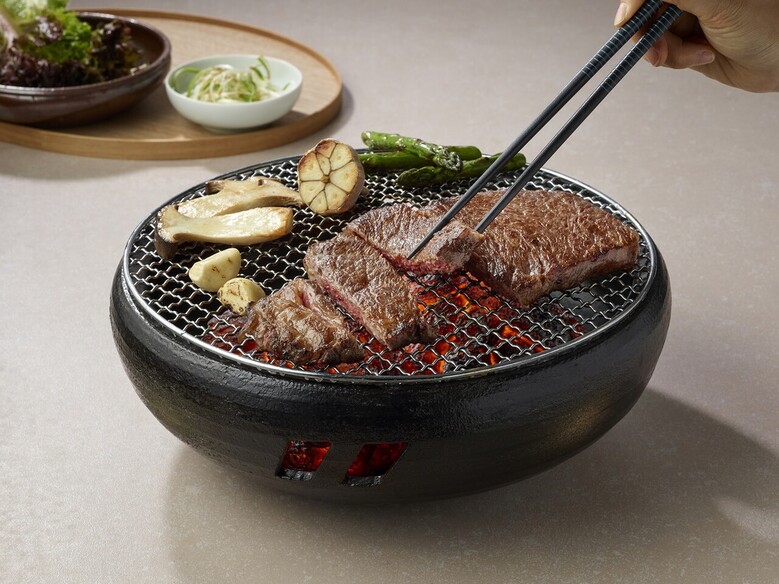 한우 숯불구이(한우자조금 제공)