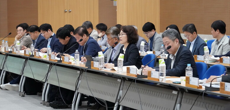 영남지역 산불피해 복원·복구 추진단 회의 개최(산림청 제공)