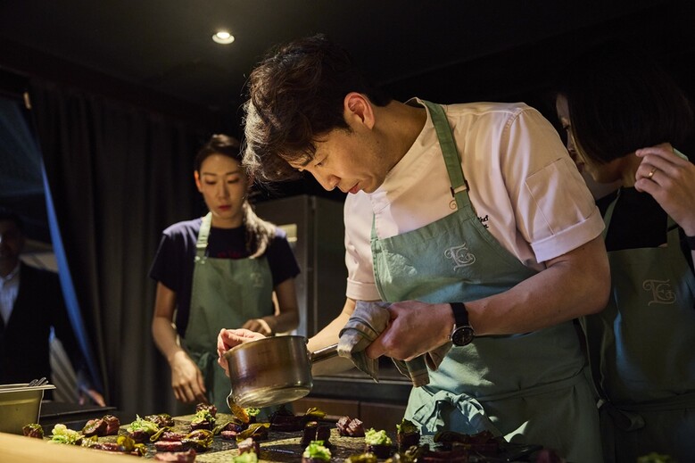 미슐랭 셰프 손종원, ‘진심을 담은 음식’ 주제로 한우 요리 시연 (한우자조금 제공)