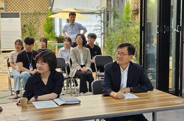 꽃다비팜 방문(농진청 제공)
