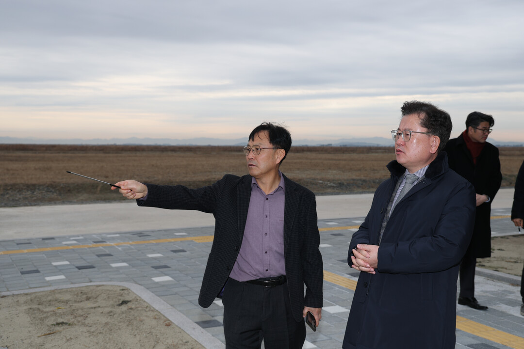 농촌진흥청, 간척지 농업기술 연구개발 현장 점검