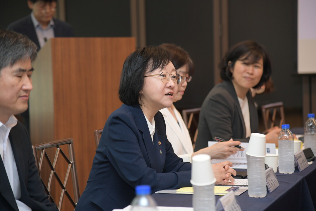 식약처장, 의료제품 허가·심사 혁신방안 CEO 간담회 개최